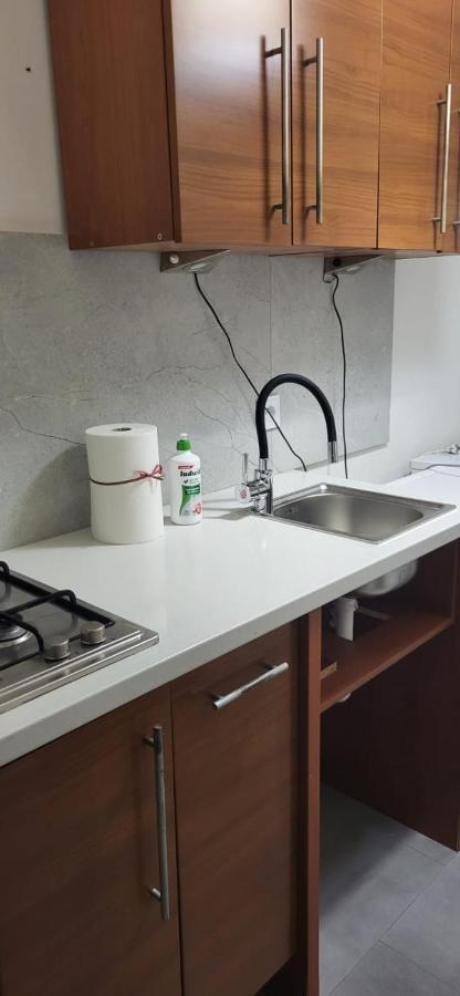 Kris Apartment Kajetany ภายนอก รูปภาพ